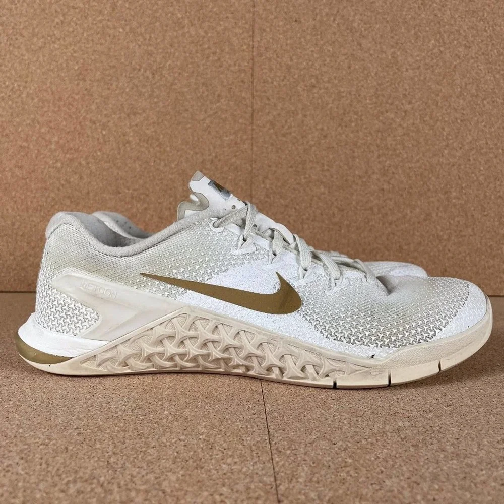 Nike Metcon Champagne Lace Up Running Athletic Shoes Size 8 AV214